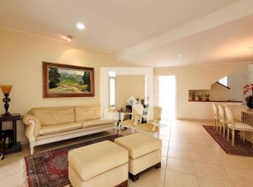 Casa · 250m² · 4 Quartos · 4 Vagas · Casa à Venda - Gramado, 4 Quartos, 250 m2