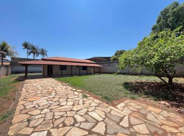 Casa de 2 quartos, Vicente Pires · Jockey - 800m - Escriturado - 2 Suítes - Super Quintal - Ótimo condomínio - Oportunidade Única.
