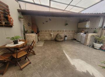 Casa de 3 quartos, Mogi das Cruzes · Sobrado em Cesar de Souza