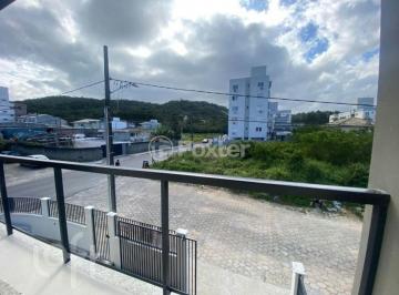 6f292336 · Casa, 3 dormitórios, 118 m², em Areias