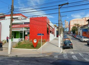 Comercial · 600m² · Loja na Avenida Dom Pedro I, 826 • 600 m²