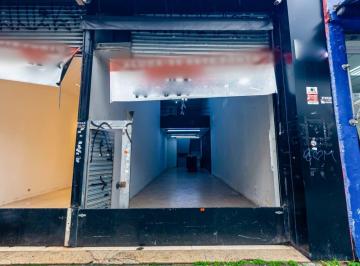 Comercial · 200m² · Loja na Rua Clemente Álvares, 126 - C • 200 m²