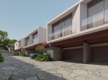 Casa de 3 quartos, Curitiba · Casa 3 suítes e 3 vagas de garagem em condomínio.
