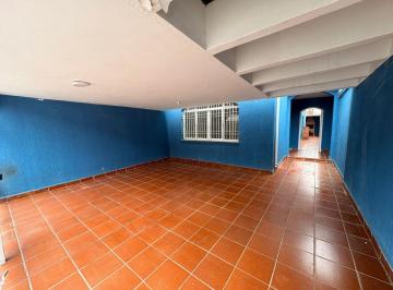 Casa de 3 quartos, São Paulo · Casa para alugar Jd das Vertentes com 3 quartos, 1 suíte, quintal com churrasqueira e edícula.