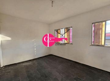 Apartamento de 1 quarto, Feira de Santana · Alugo kitnet de 30 m² com 1 quarto na região Central de Feira De Santana Bahia!