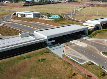 Terreno , Senador Canedo · Lote de esquina à venda no Solaris Laguna | 481,95 m²