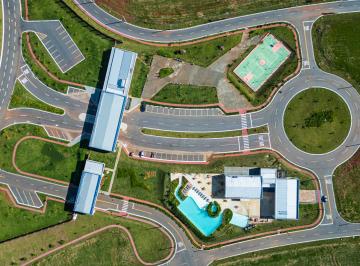 Terreno , Senador Canedo · Lote de esquina à venda no Solaris Laguna | 481,95 m²