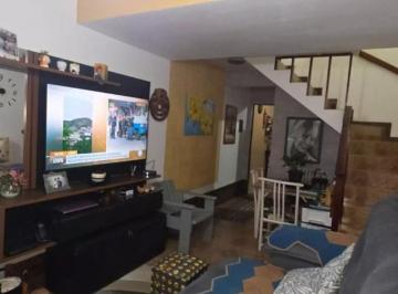 Casa de 2 quartos, Rio das Ostras · VENDO MARAVILHOSA CASA COM 2 DORMITÓRIOS NA EXTENSÃO DO BOSQUE EM RIO DAS OSTRAS