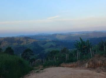 Terreno , São Roque · Casa de campo em São Roque: comece pelo terreno e projete cada detalhe do seu jeito