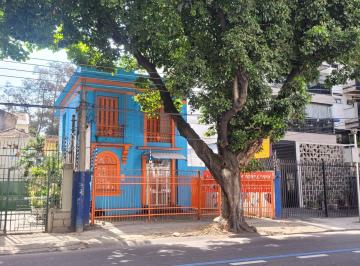 Comercial · 202m² · 6 Quartos · 1 Vaga · Espaço Comercial/Residencial Amplo e Estruturado em 2 Pisos – Ideal para Creches, Escolas, Clínicas