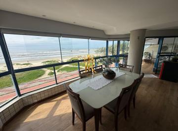Apartamento · 150m² · 2 Quartos · 1 Vaga · Apartamento 2 dormitórios beira mar
