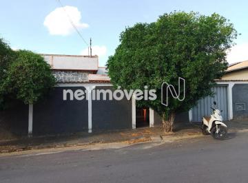 Fachada · Venda Casa Centro Caetanópolis