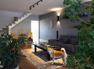 Casa · 215m² · 3 Quartos · 4 Vagas · Sobrado para venda em Carandiru com 3 quartos, sendo 1 suíte, 215m²