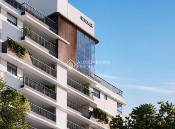 010 fachada.jpg · CASA CONSTANT - Plaenge | Alto da XV - Curitiba/PR