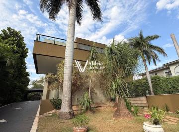 Casa · 688m² · 5 Quartos · 4 Vagas · Casa com 5 suítes em Residencial Aldeia do Vale - Goiânia