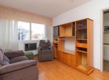 Apartamento · 45m² · 1 Quarto · Apartamento mobiliado, em andar alto, com vista e privacidade. Prédio com elevador.