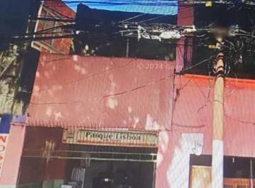 Comercial · 214m² · Sobrado : / Comercial / Estácio