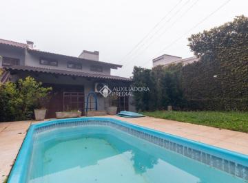 Casa · 195m² · 3 Quartos · 4 Vagas · Casa de 3 quartos com 4 vagas à venda no bairro Teresópolis em Porto Alegre