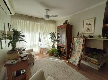 Apartamento · 104m² · 3 Quartos · 1 Vaga · APARTAMENTO REFORMADO DE 3 DORMITÓRIOS NO PETRÓPOLIS!