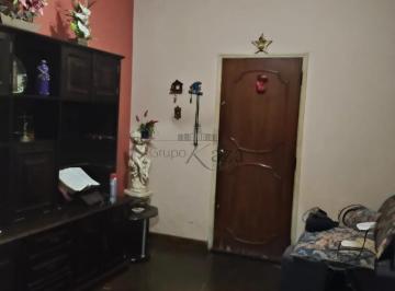 Casa · 128m² · 2 Quartos · 2 Vagas · Casa - Centro - 2 Dormitórios - 128m².