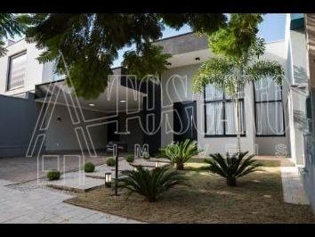 Casa · 10m² · 3 Quartos · 4 Vagas · Casa de Condomínio para venda em Parque Residencial Damha de 10.00m² com 3 Quartos, 3 Suites e 4 Gar