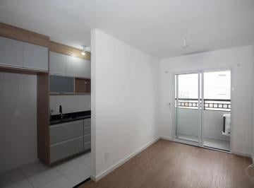 Sala · Apartamento à venda com 51m², 2 quartos e 1 vaga