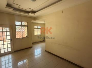 Casa · 170m² · 3 Quartos · 5 Vagas · Excelente casa à venda no Serrano!