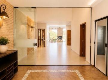 1 · Casa de condomínio com 336 m², 4 quartos sendo 4 suítes para alugar Aldeia da Mata.