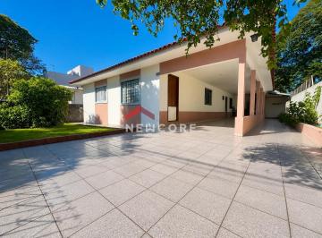 Casa · 135m² · 3 Quartos · 3 Vagas · Casa em Rua Guadalajara - Vila Morangueira - Maringá/PR