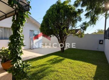 Casa · 150m² · 6 Quartos · 2 Vagas · Casa em Rua Evaldo Braga - Conjunto Residencial Cidade Alta - Maringá/PR