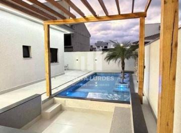 Casa · 210m² · 3 Quartos · 4 Vagas · OPORTUNIDADE EXCLUSIVA – PORTEIRA FECHADA