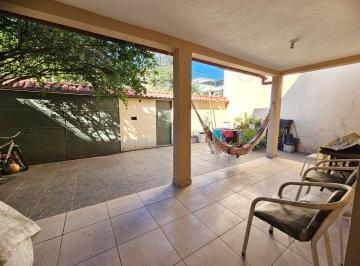 Casa de 2 quartos, Nilópolis · CASA TÉRREA INDEPENDENTE COM TERRAÇO E QUINTAL NILÓPOLIS RJ