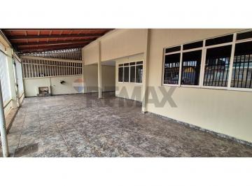 Casa · 180m² · 5 Quartos · ALUGA CASA QSD 09, VILA MATIAS, TAGUATINGA SUL