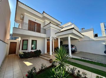 Casa · 343m² · 3 Quartos · Casa à venda - no Jardim Santa Rosália