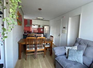 Apartamento en Venda de 3 quartos Cézar de Souza · Apartamento no primeiro andar, nao é terreo