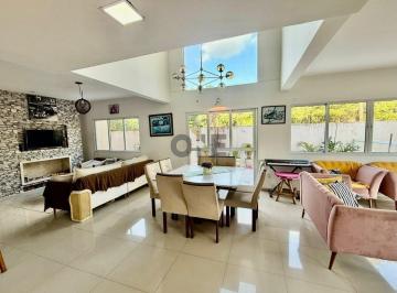 Casa · 501m² · 3 Quartos · Casa à venda - em Village Los Angeles