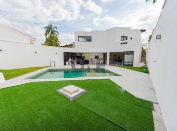 Casa · 530m² · 6 Quartos · Casa à venda - em Cotia