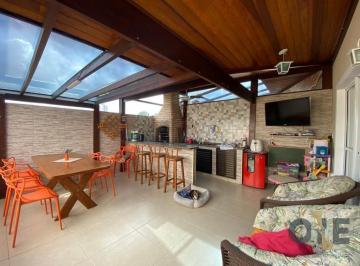 Casa · 150m² · 3 Quartos · Casa à venda - em Carapicuíba