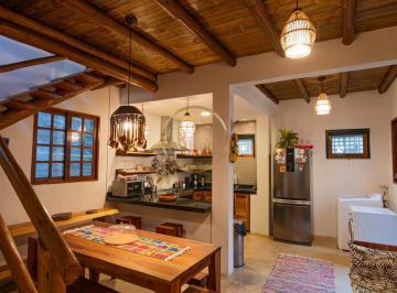 Casa · 100m² · 3 Quartos · 1 Vaga · Casa à Venda em Arraial d’Ajuda | 3 Suítes | 100m²