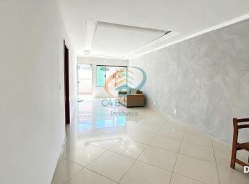 Casa · 260m² · 3 Quartos · 6 Vagas · Casa em Vila Trabalhista - Guarulhos, SP
