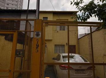 Casa · 198m² · 8 Quartos · 1 Vaga · OPORTUNIDADE ZONA SUL - 300m DO METRÔ SAÚDE!