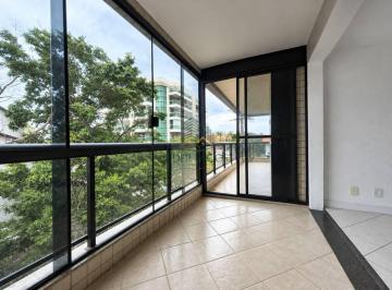 2604983f9d9c569c05e2d618342311ee18c7ff2b · Apartamento com 3 dormitórios para alugar, 98 m² por R$ 3.270,00/mês - Braga - Cabo Frio/RJ