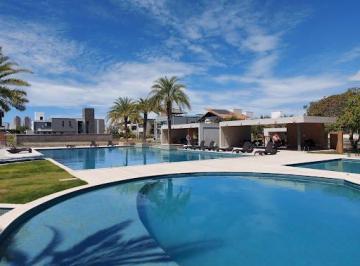 92dd589afe8764e0dc926487189d79b943b25d6e · Lote de 521m2 no Condomínio Alamoana, Próximo à Área de Lazer