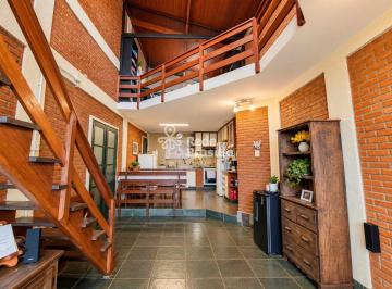 Casa · 200m² · 3 Quartos · 4 Vagas · Condomínio Vivendas Campestre - Casa com 3 quartos - 4 vagas - Sobradinho