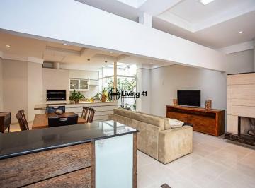 cf9edb9d761cdca926101040baac44522f3af6c9 · Duplex 135m² no Cabral | 3 Quartos 1 Suíte | Lareira | Área Gourmet | 3 Vagas | R$ 1.340.000