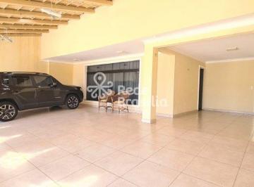 Casa · 147m² · 4 Quartos · 5 Vagas · QSA 15 | Casa Reformada 4 quartos sendo 2 suítes - Próxima ao Taguatinga shopping - Aceita Financiam