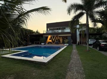 Casa · 560m² · 5 Quartos · 3 Vagas · Casa à venda no bairro Busca Vida - Camaçari/BA