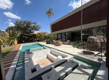 Casa · 663m² · 5 Quartos · 4 Vagas · Residencial Aldeia do Vale - Moderno Sobrado mobiliado e decorado 5 suítes à Venda no Residencial Al