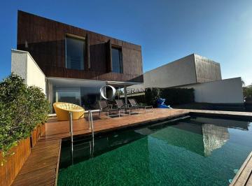 Casa · 420m² · 4 Quartos · Fazenda Boa Vista - Casa 4 suítes com Vista para o Lago – Vila do Lago | Fazenda Boa Vista