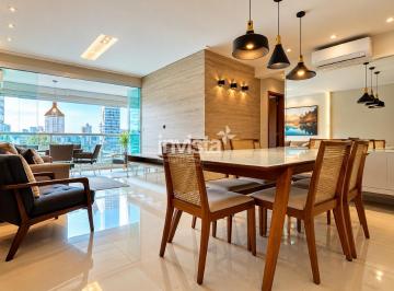 Apartamento · 119m² · 2 Quartos · 2 Vagas · Apartamento de alto padrão finamente mobiliado para locação no Embaré